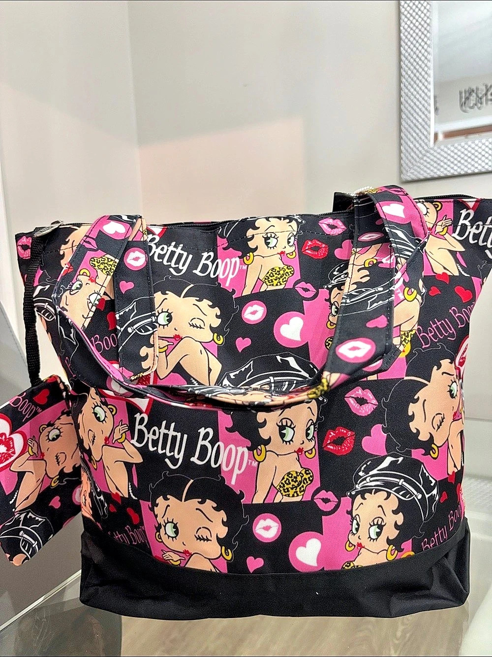 Betty Boop Black Pink Graphic Tote Bag With Attached Coin Pouch